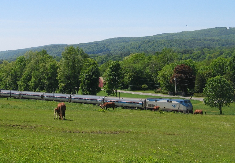 Amtrak And Vermont Agency Of Transportation Celebrate Restoration Of