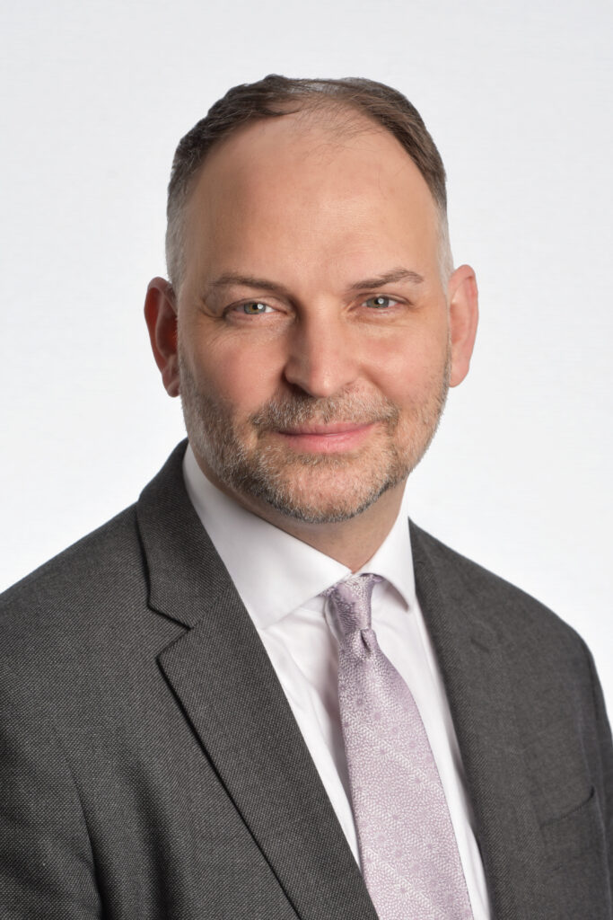 stephen-gardner-chief-executive-officer-amtrak-media
