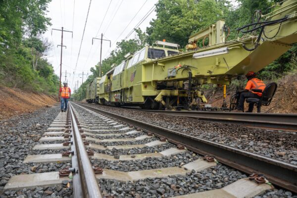 Harrisburg Line Track Renewal (5756)