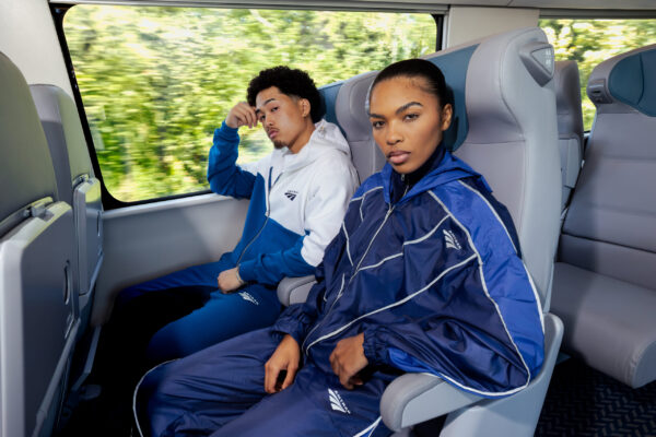'Trak Suits Winners - Seated