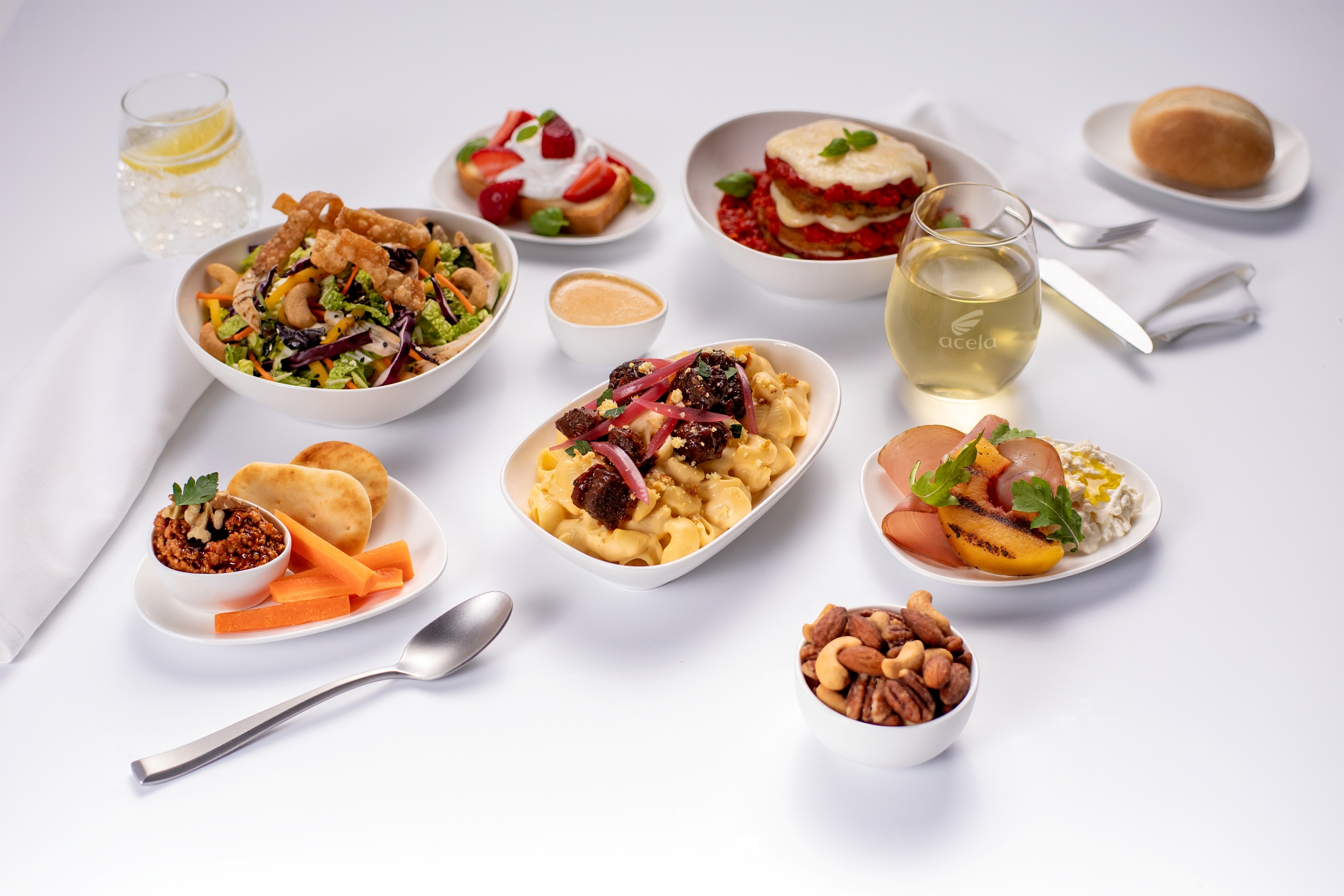 AMERICAN PRESIDENT LINES メニュー　希少 Amtrak Reimagines First Class Dining on Acela for a More Elevated
