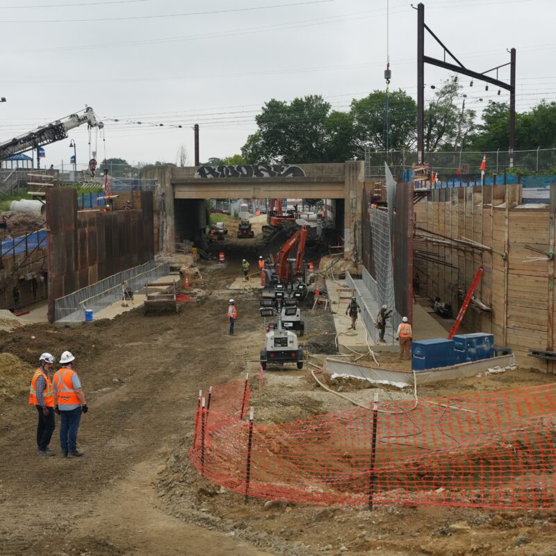 Reconstruction of the railroad bridge over West Mulberry St